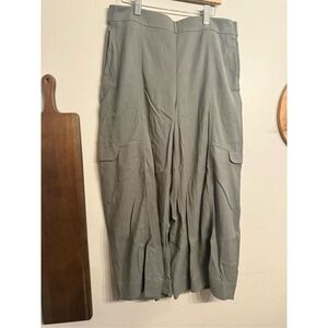 Lululemon Athletica Gray Metropolis Maven High Rise Wide Leg Crop Pants Size 10